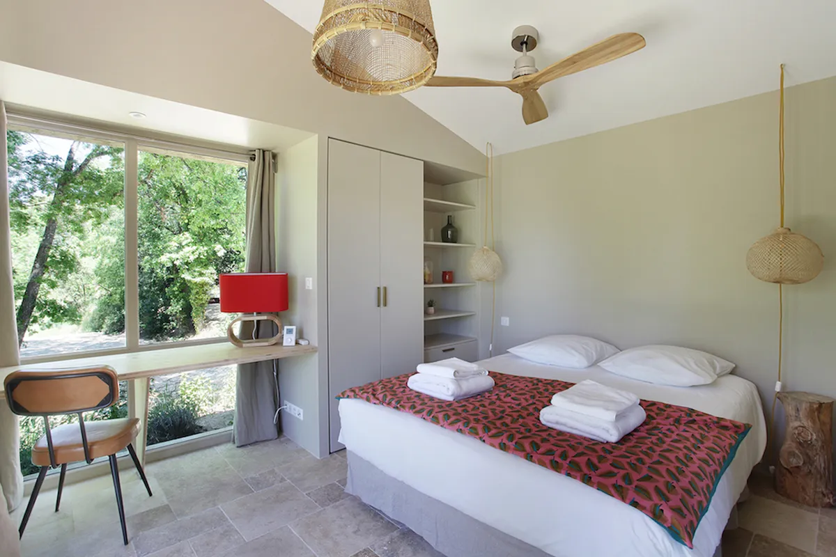 CHAMBRE SENECIO