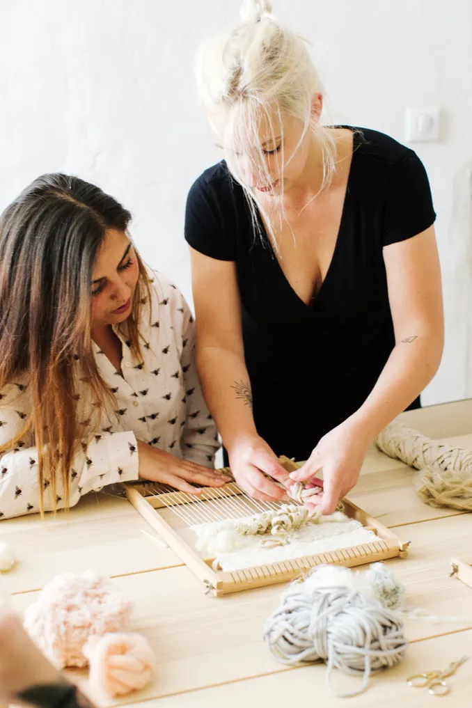 Atelier tissage avec laine